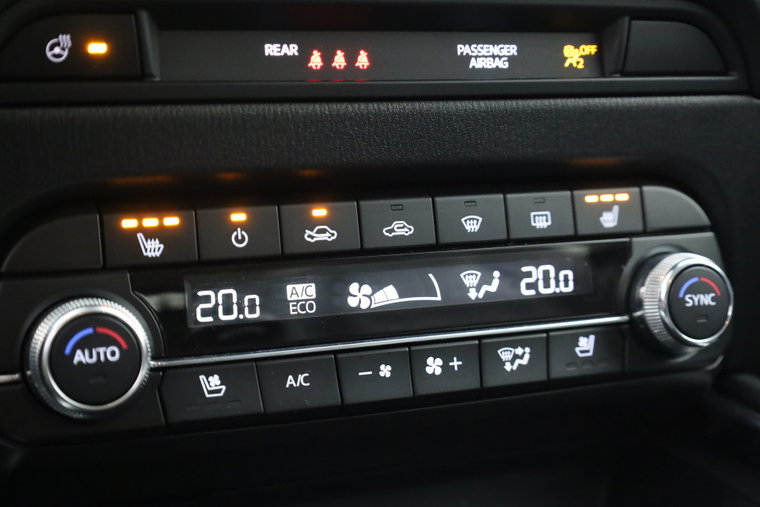 Vehicle Image 27