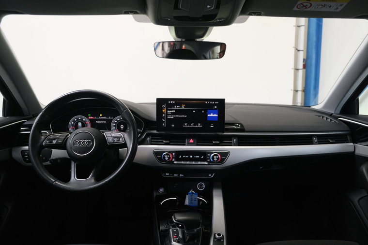 Vehicle Image 19