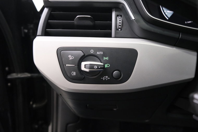 Vehicle Image 39