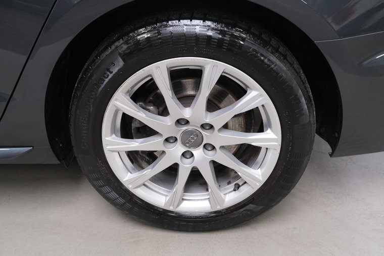 Vehicle Image 40