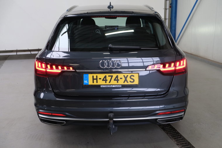 Vehicle Image 6