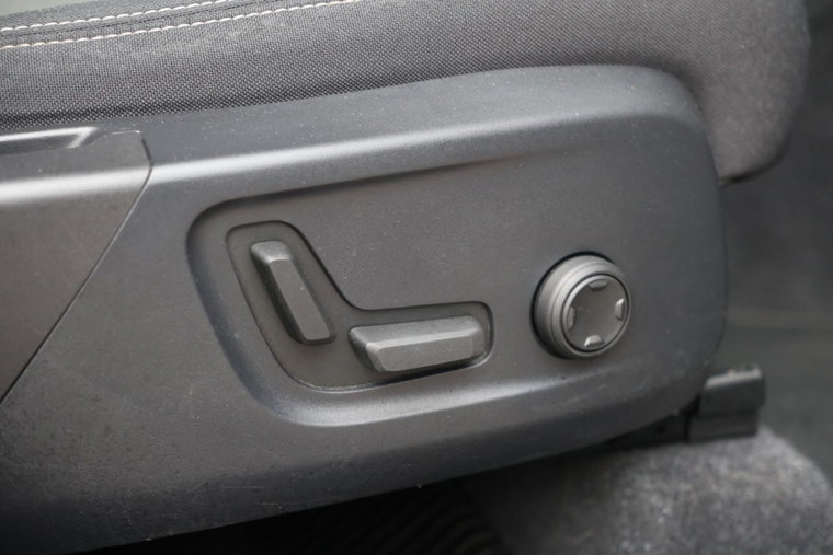 Vehicle Image 41