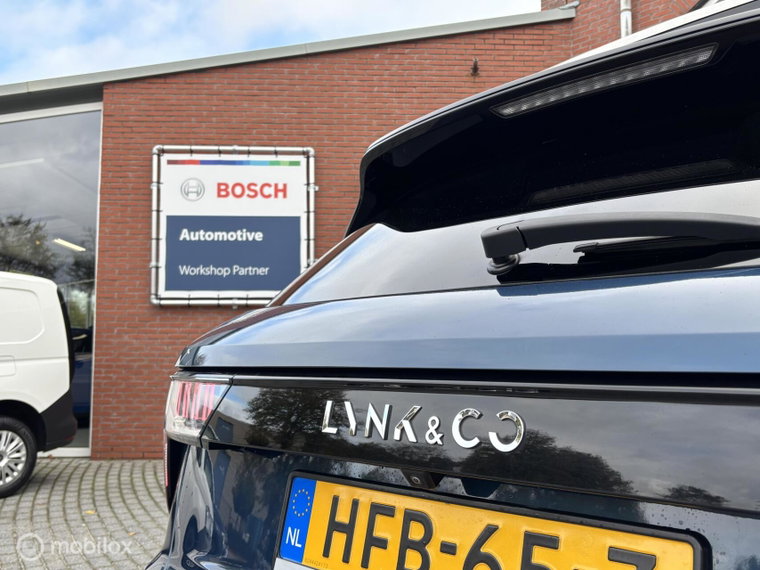 Vehicle Image 30