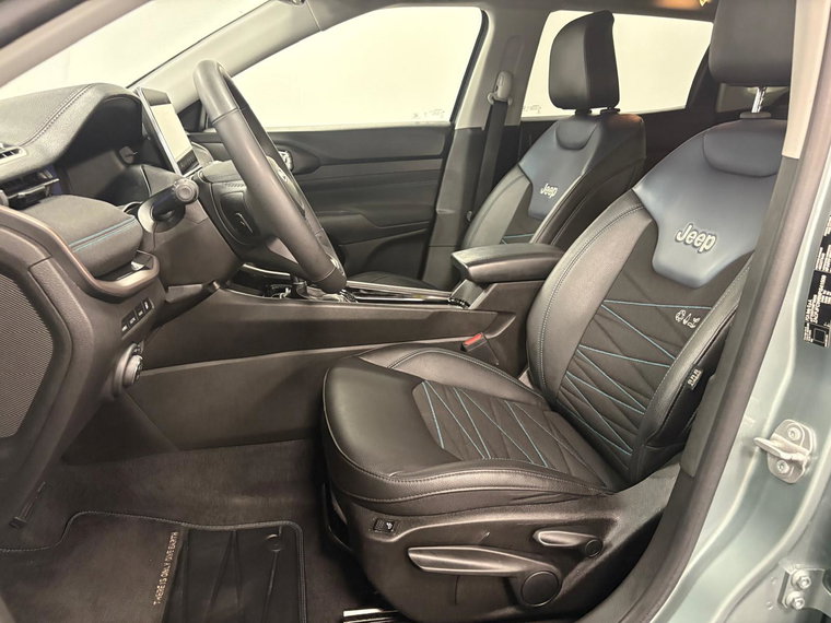 Vehicle Image 41