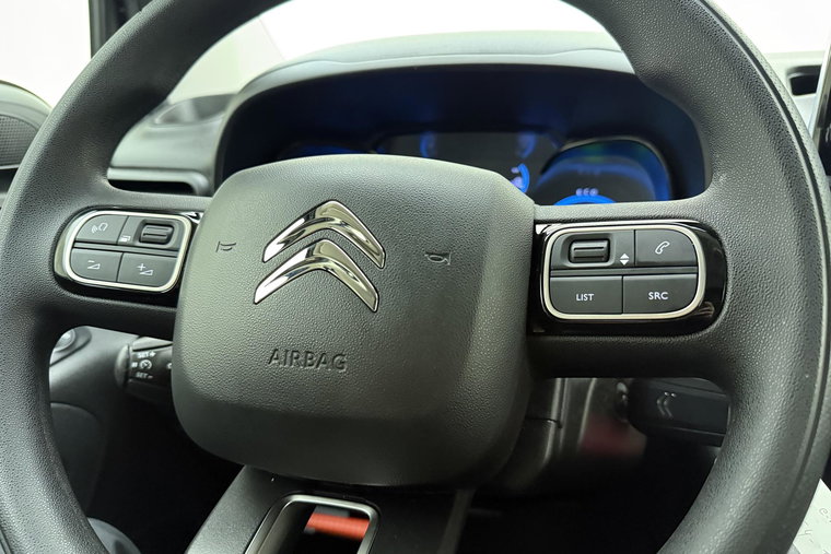 Vehicle Image 20
