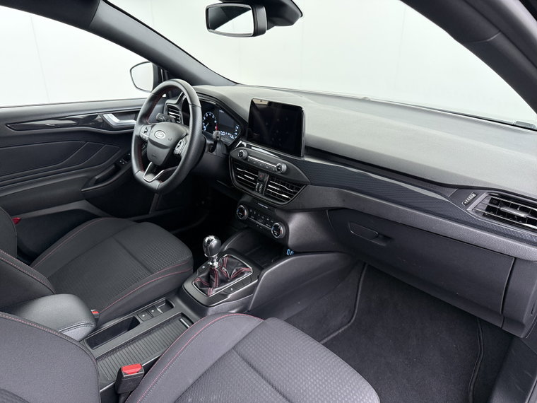 Vehicle Image 33