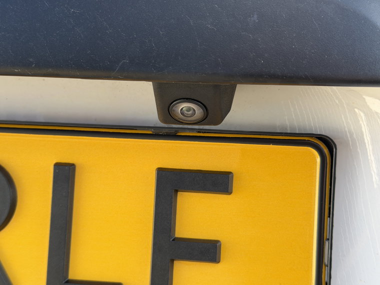 Vehicle Image 30