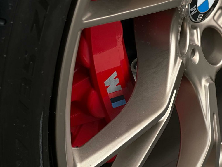 Vehicle Image 37