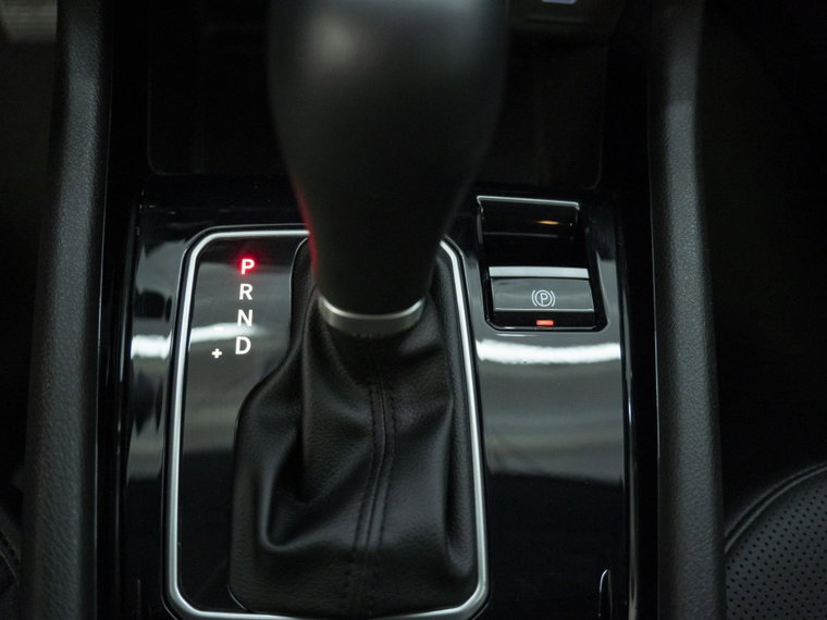Vehicle Image 42