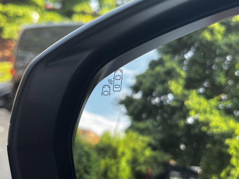 Vehicle Image 27