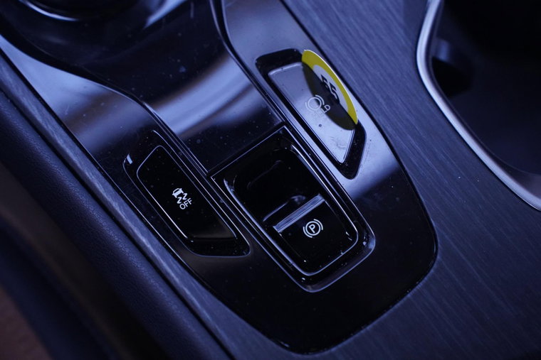 Vehicle Image 35