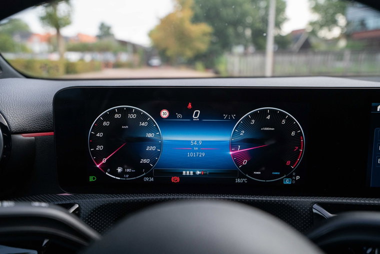 Vehicle Image 20