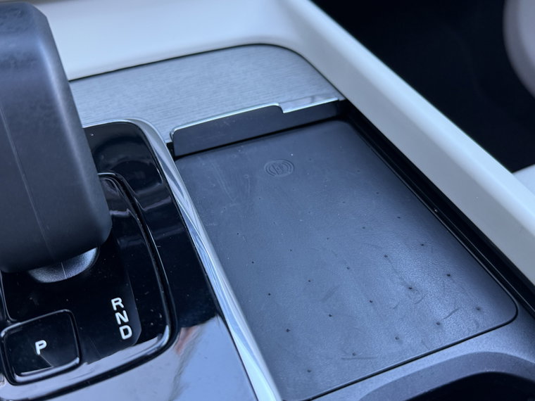 Vehicle Image 39