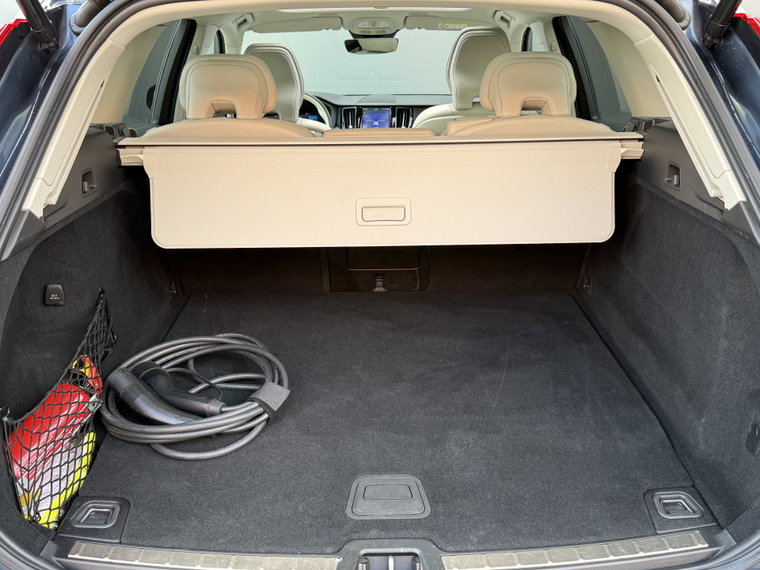 Vehicle Image 48