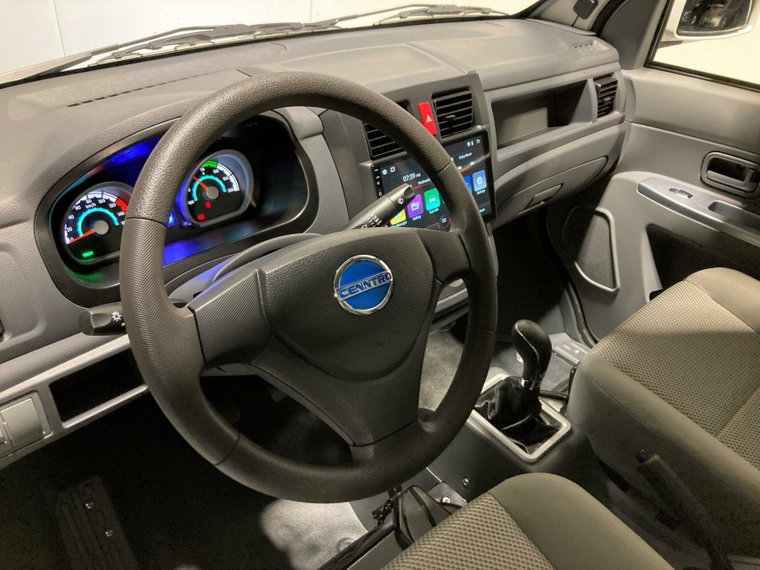 Vehicle Image 18