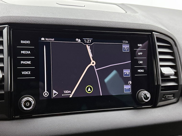 Vehicle Image 30