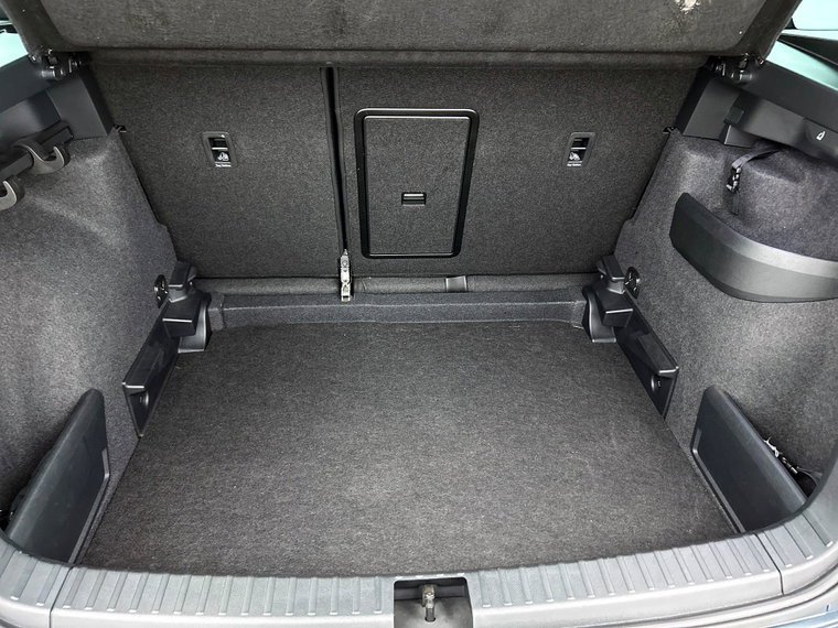 Vehicle Image 33