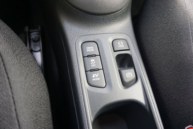 Vehicle Image 21