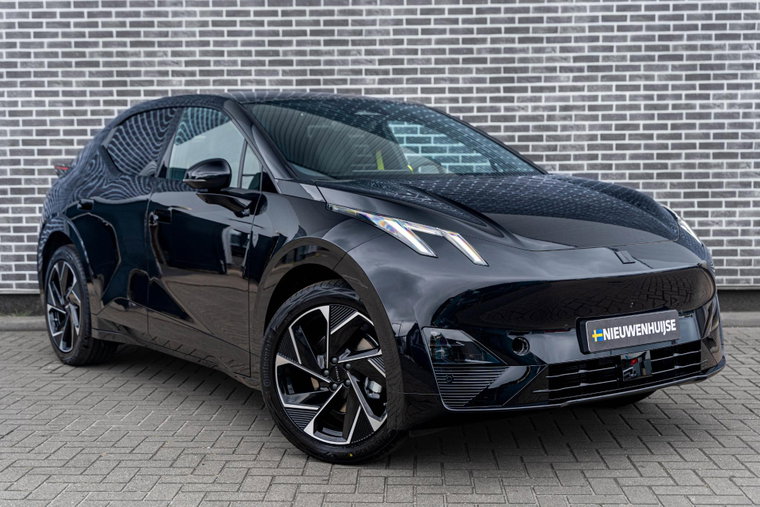 Vehicle Image 13
