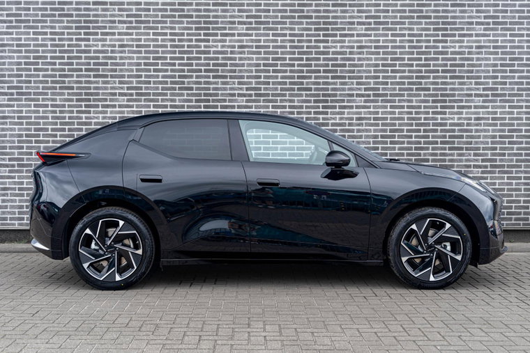 Vehicle Image 20