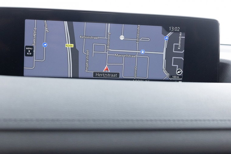 Vehicle Image 13