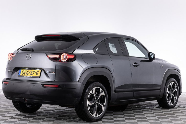 Vehicle Image 30