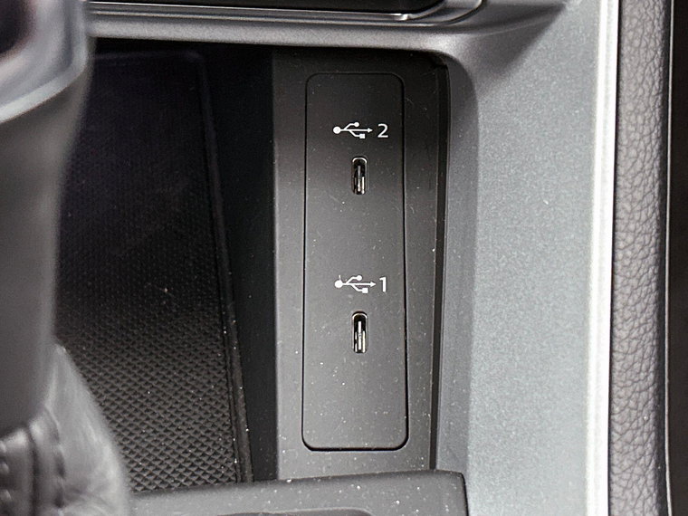 Vehicle Image 48