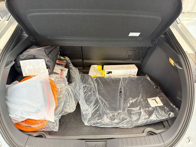 Vehicle Image 18