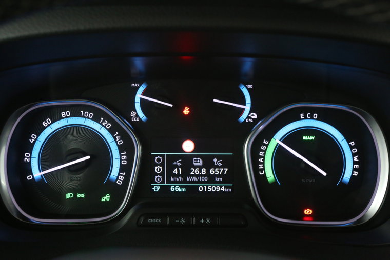 Vehicle Image 20