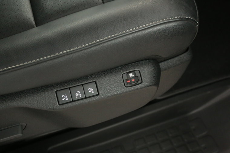 Vehicle Image 26