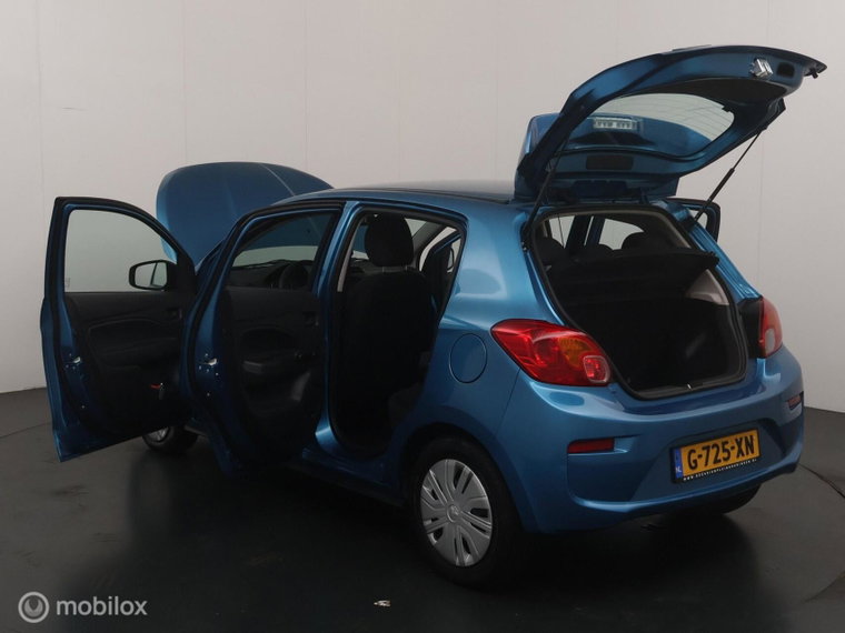 Vehicle Image 19