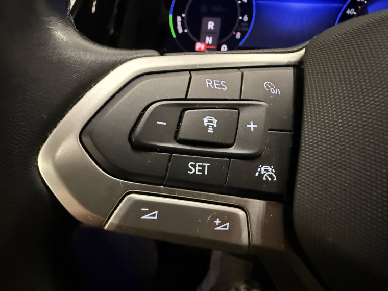Vehicle Image 34