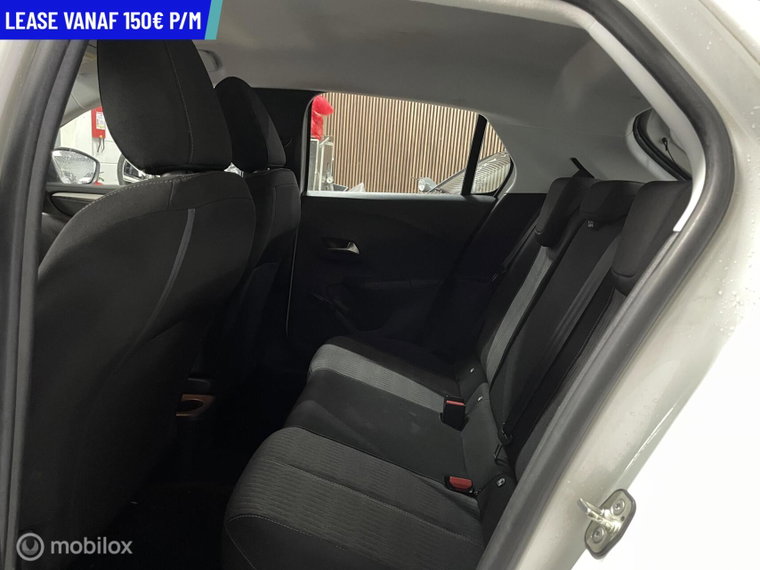 Vehicle Image 26