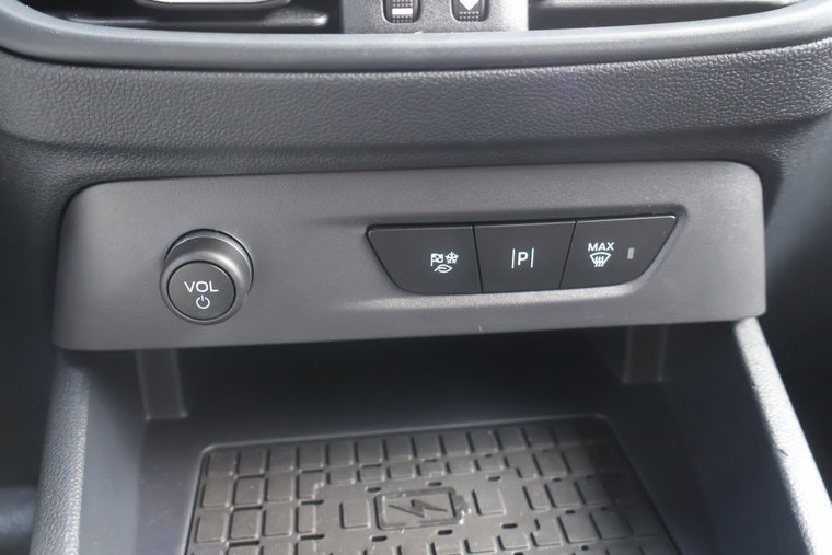 Vehicle Image 29