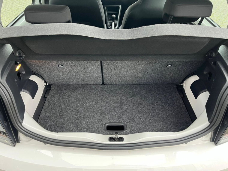 Vehicle Image 33