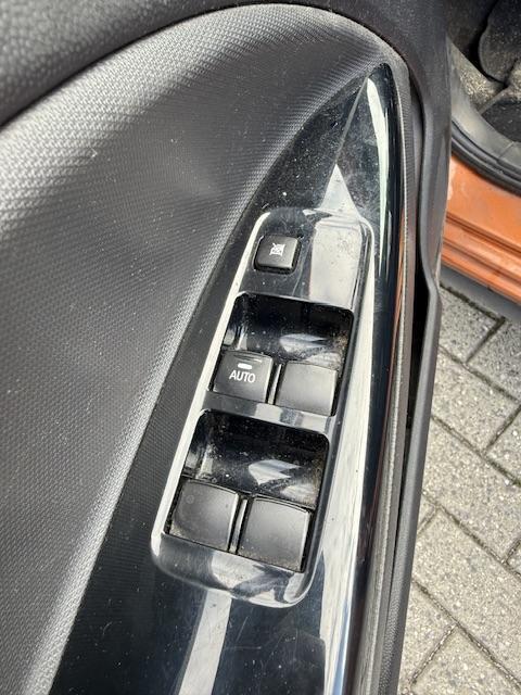 Vehicle Image 28