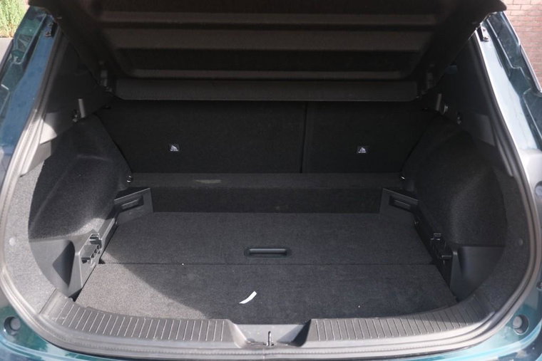 Vehicle Image 33