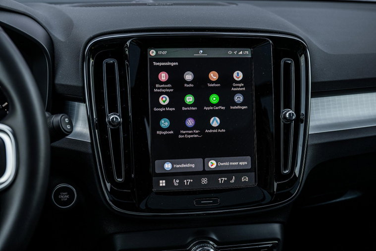 Vehicle Image 19