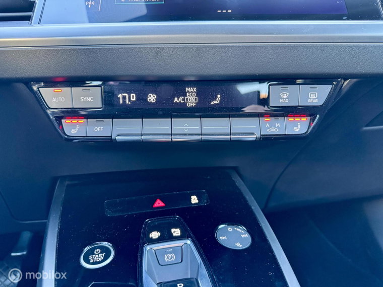 Vehicle Image 27
