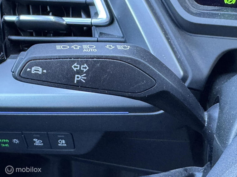 Vehicle Image 34
