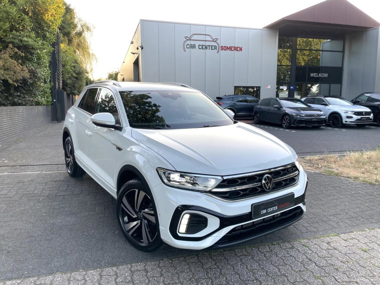 Vehicle Image 24