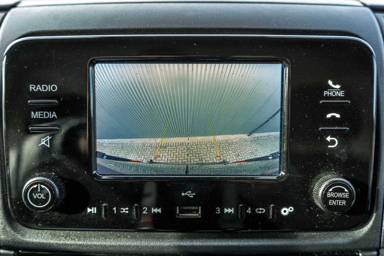 Vehicle Image 21