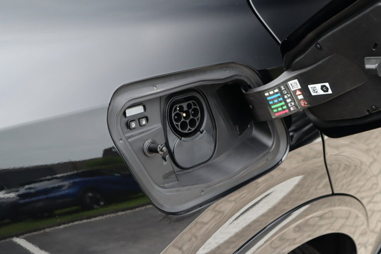 Vehicle Image 33