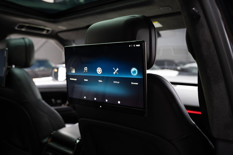Vehicle Image 13