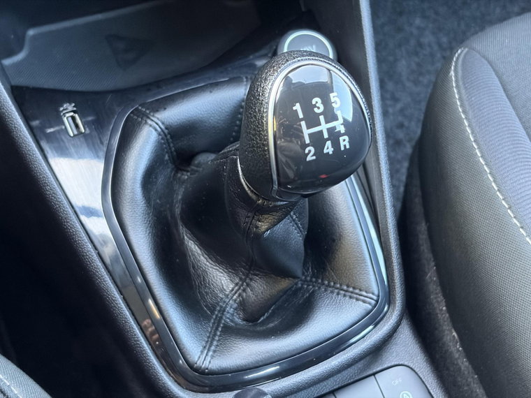 Vehicle Image 39