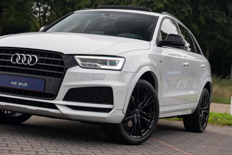 Vehicle Image 30