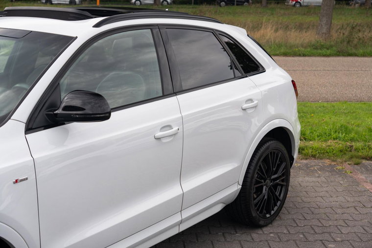 Vehicle Image 37