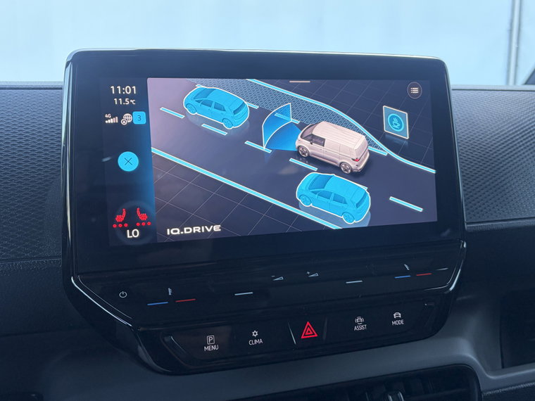 Vehicle Image 23