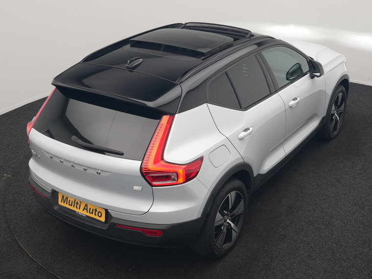 Vehicle Image 35