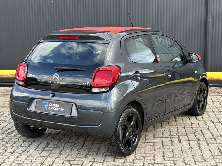 Vehicle Image 13